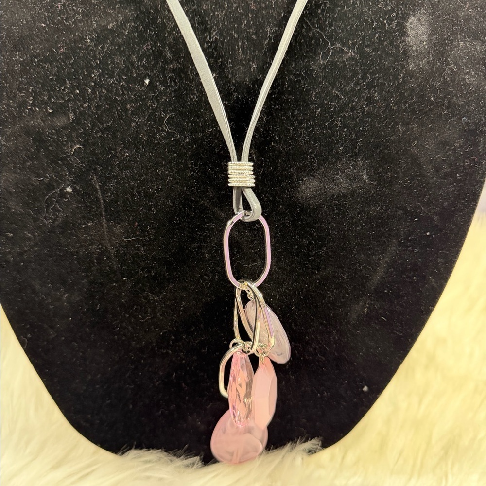 🩷5/$10🩷 Paparazzi Pink Pendant Drop Necklace - Women Jewelry